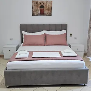 Malo Hotel Ksamil